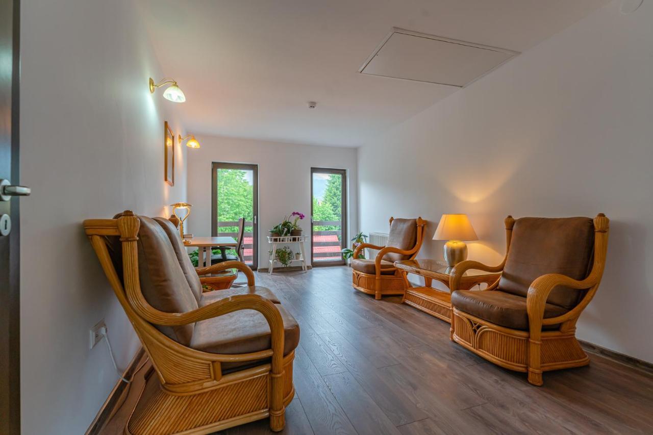 Vila Trubadur - Adults Only Bran  Luaran gambar