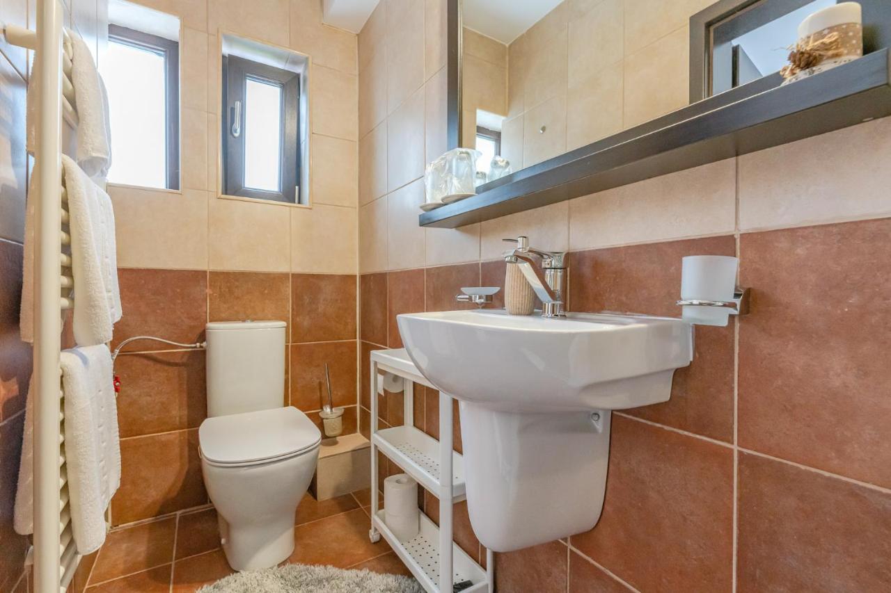 Vila Trubadur - Adults Only Bran  Luaran gambar